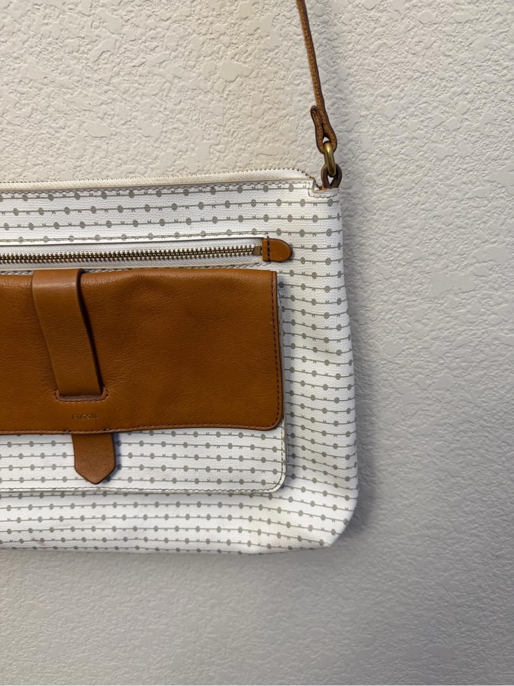 Fossil Cream & tan leather textured Crossbody with Tan Leather Trim & canvas - Picture 4 of 16